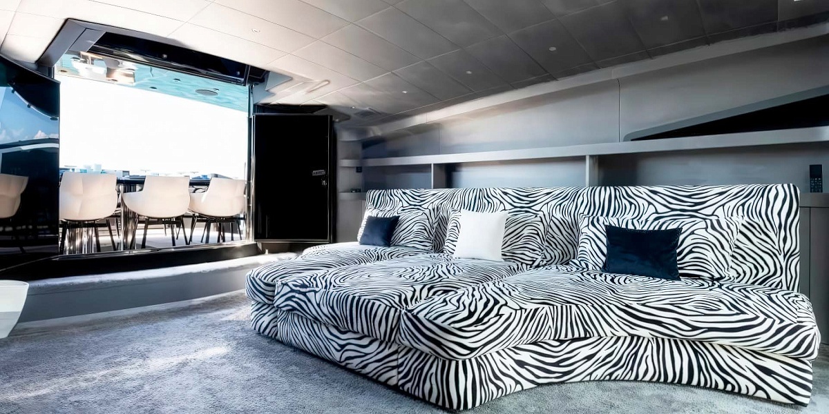 Аренда мега яхты BAGLIETTO 136 Aquila в Греции